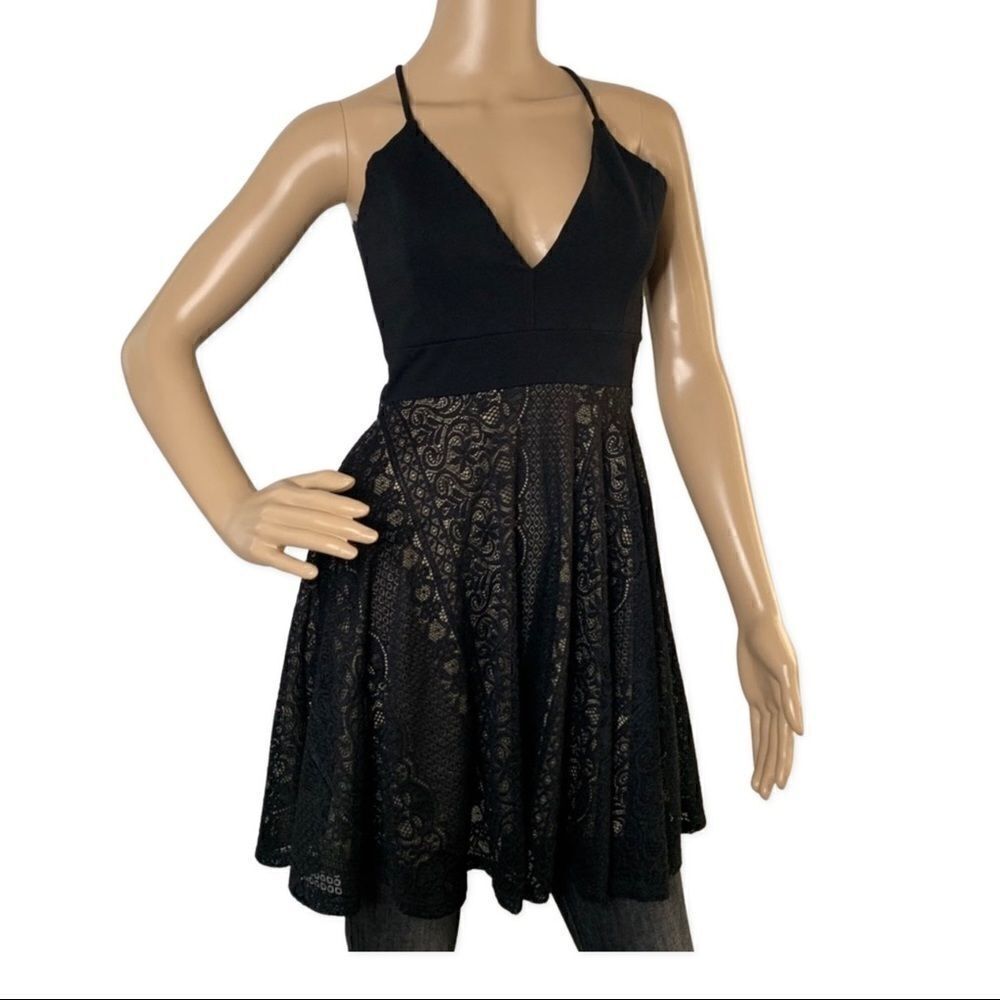 Windsor Junior Open Back Dress Size S